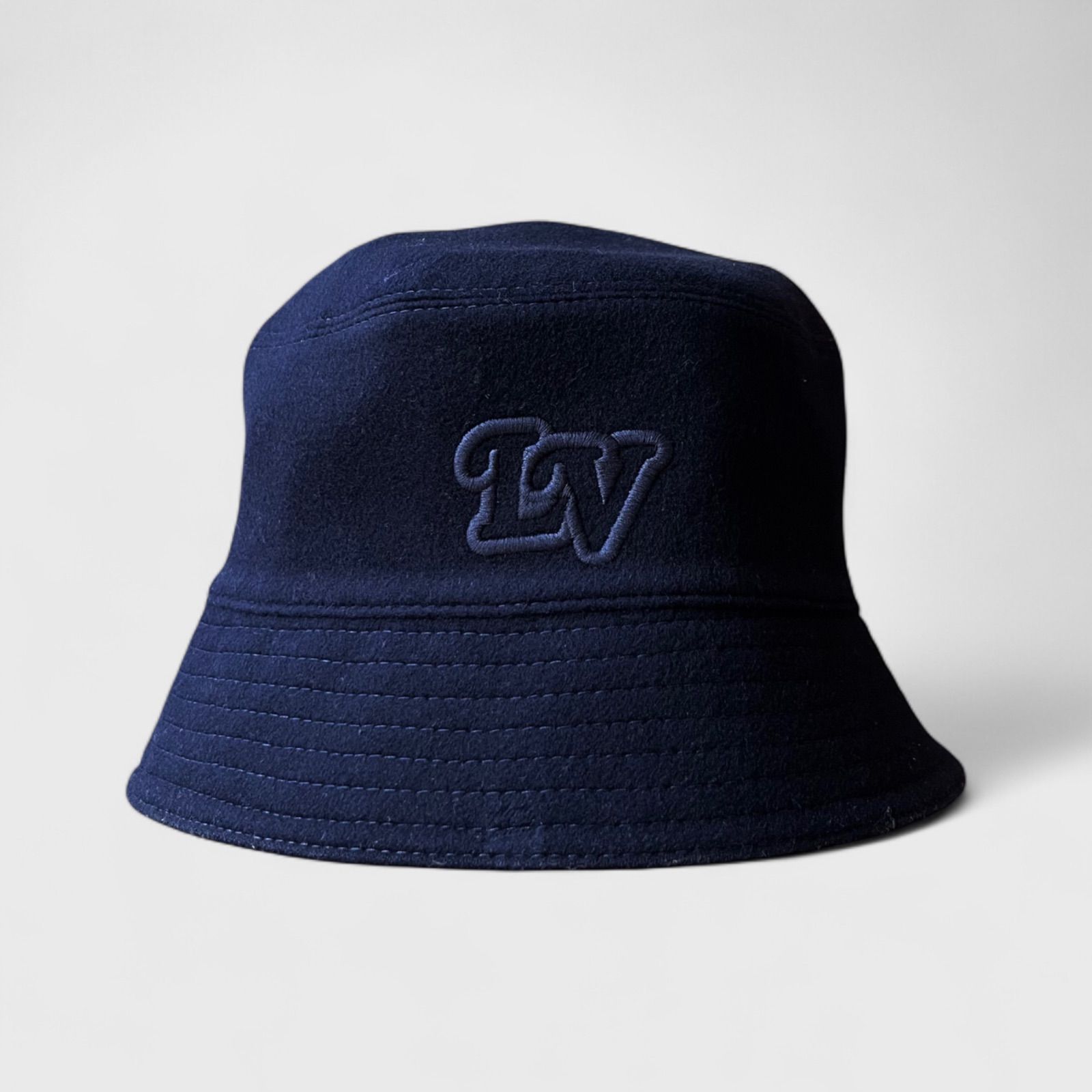 LOUIS VUITTON ルイヴィトン シャポー モノグラム レコード M7011L ブルー レッド