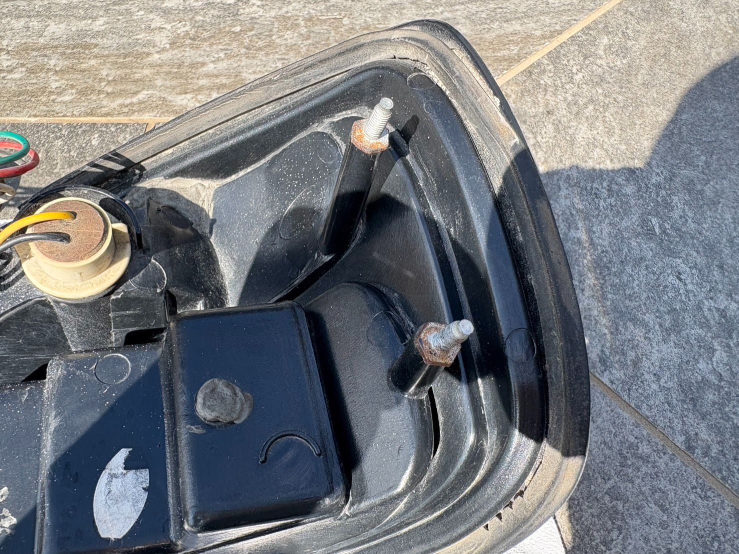 左テールランプ