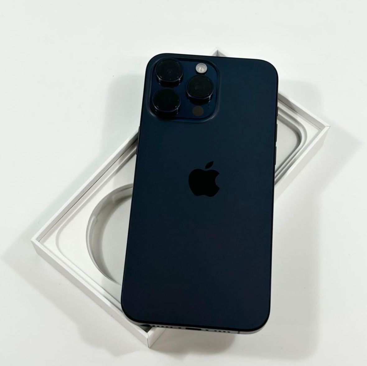 バッテリー91% iPhone 15 Pro Max｜1024gb｜SIMフリー 良品】iPhone 15 Pro Max｜1024gb｜SIMフリー - メルカリ