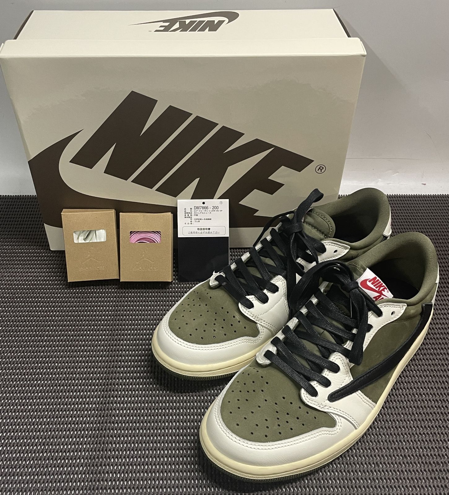 NIKE Travis Scott × Nike Air Jordan AIR JORDAN 1 LOW OG SP NIKE Travis Scott × Nike Air Jordan AIR JORDAN 1 LOW OG SP