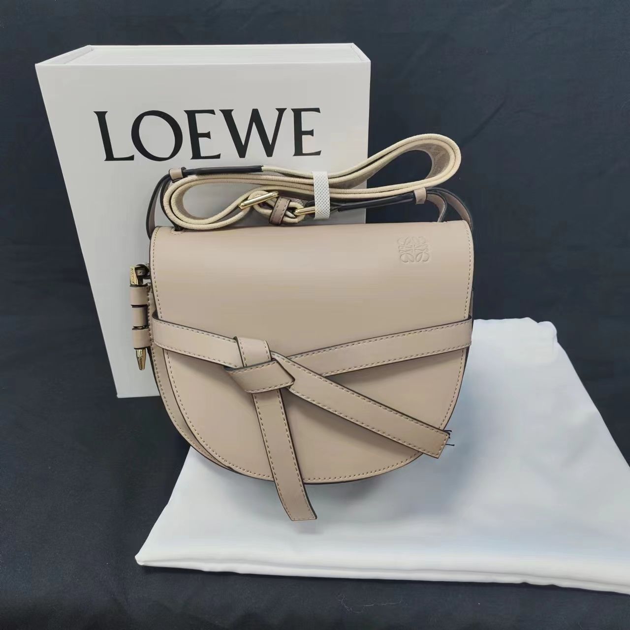 LOEWE ロエベ　ゲート　バムバッグ