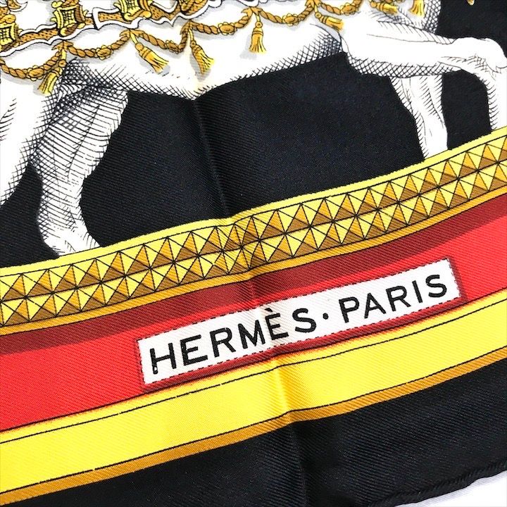 美品 HERMES エルメス 大判 スカーフ シルク 100％ カレ90 盛装の馬