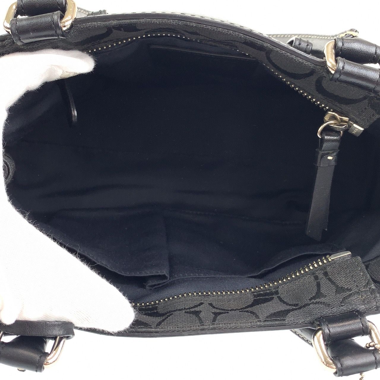 COACH コーチ シグネチャー ブラック 黒 シルバー金具