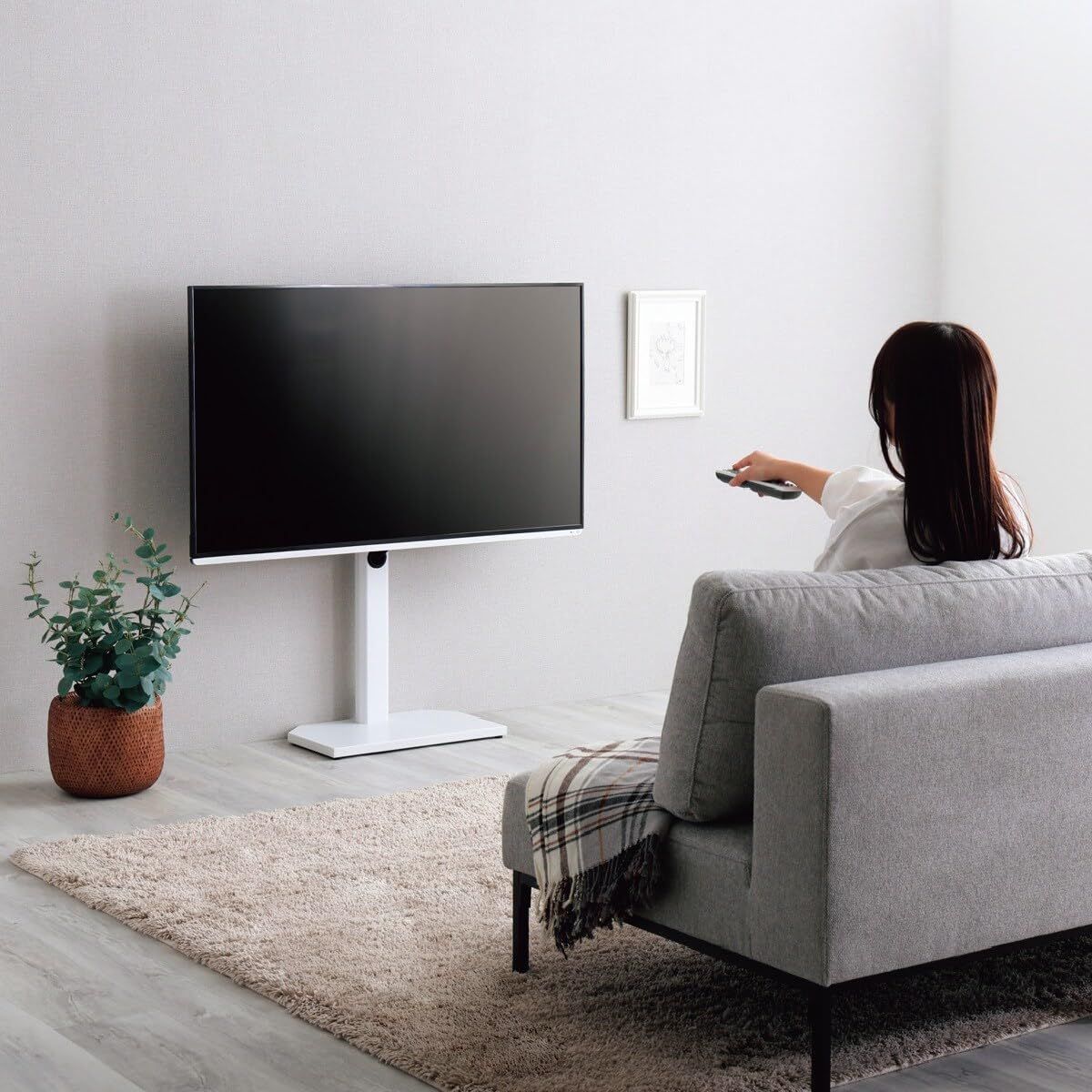 新着商品 テレビスタンド