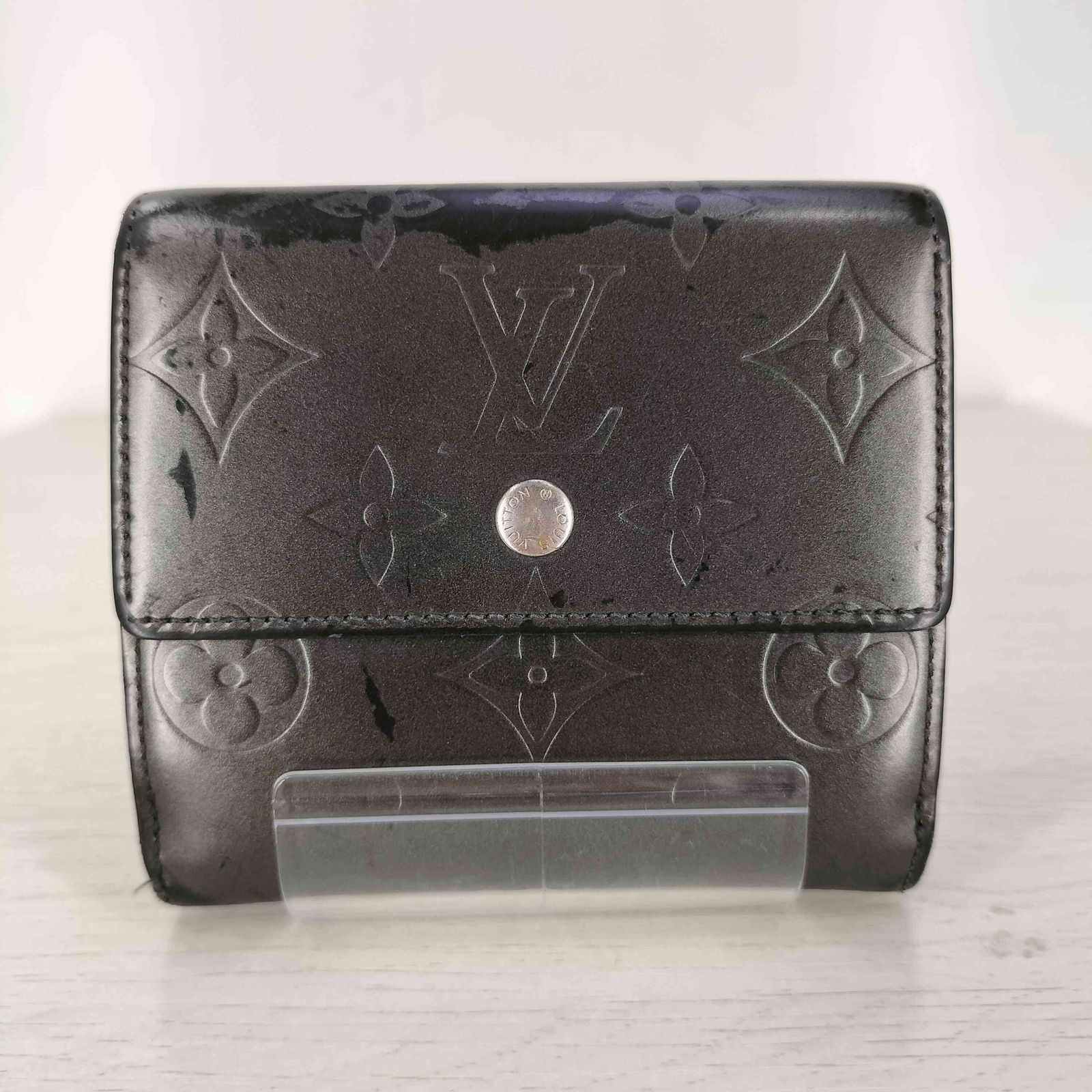 ルイヴィトン　ヴェルニ ポルトモネビエ カルトクレディ 三つ折り財布 アマラント ルイヴィトン ヴェルニ ポルトモネビエ カルトクレディ 三つ折り財布