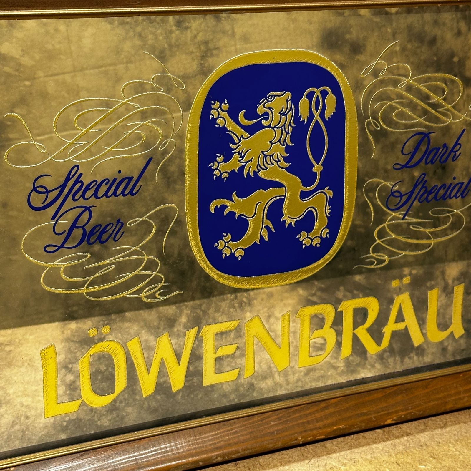 レーベンブロイ　パブミラー 4225aa7a17c4afeea4ab7b6aaae14d