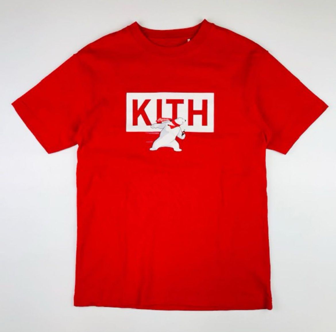 新品未使用品　KITH COCA COLA　キス　コカ・コーラ　サイズXL 美品☆KITH☆キス×CocaCola☆コカコーラ・コラボ メンズ ブランドロゴ