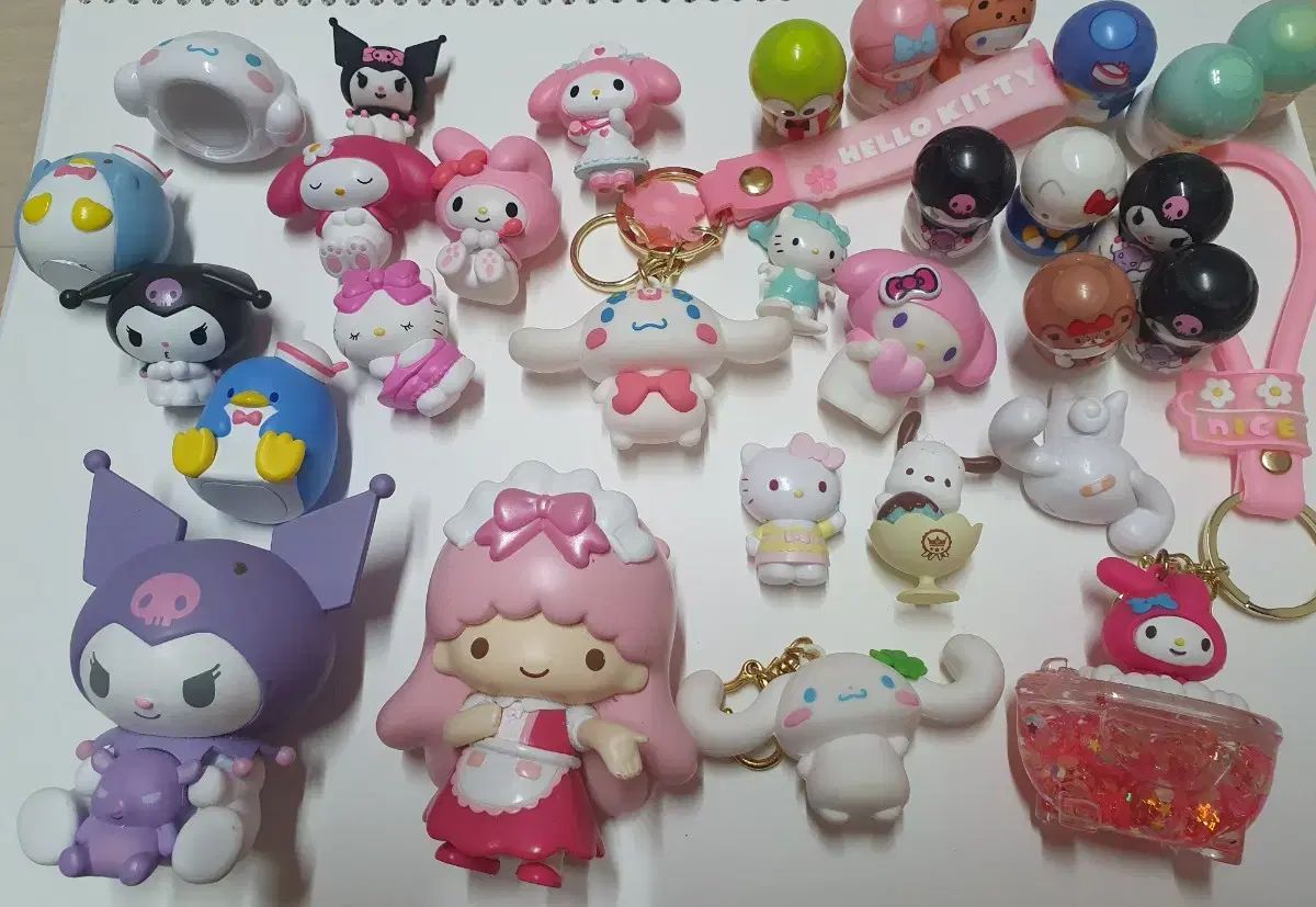赤字超特価，新作 Sanrio(サンリオ) いろいろ セット その他