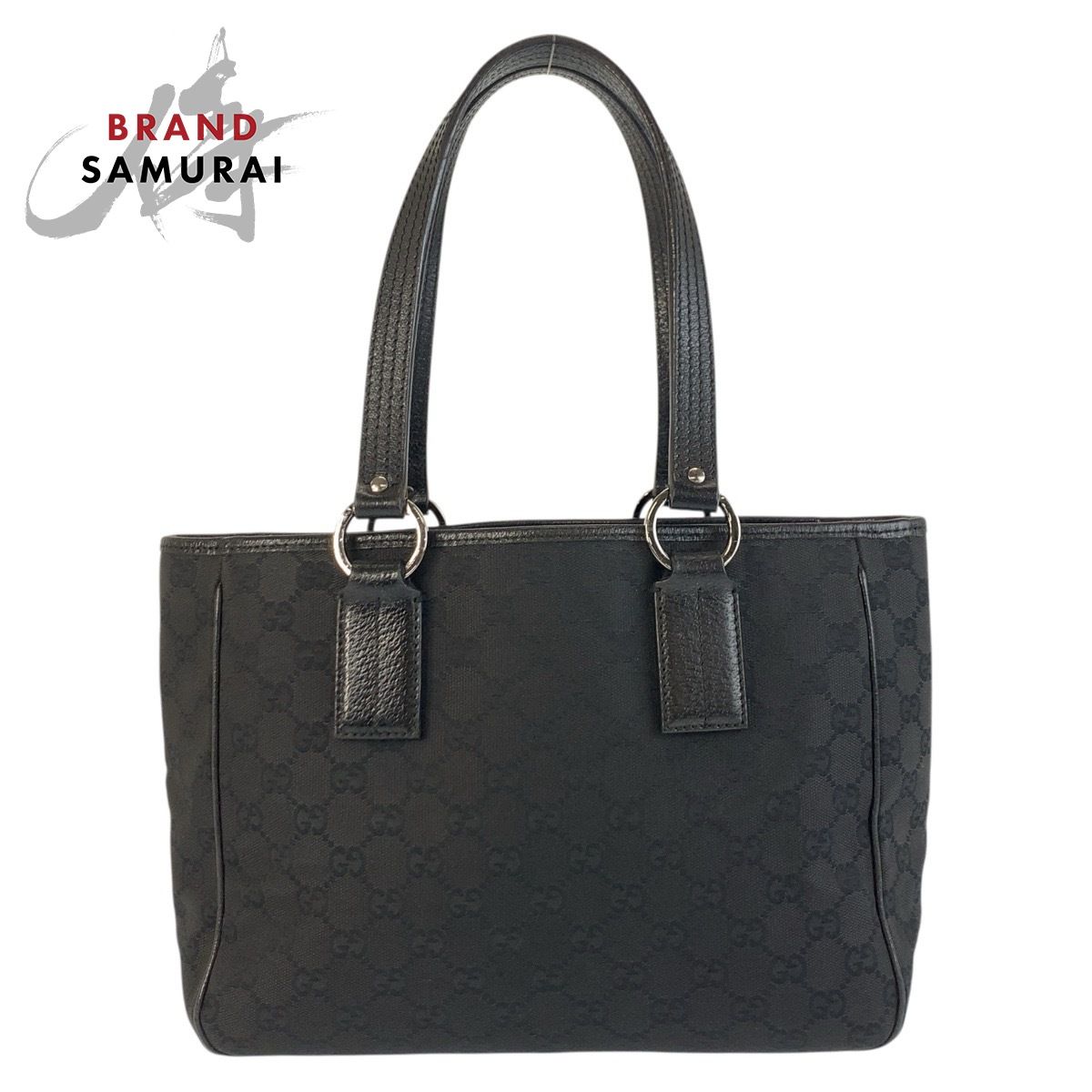 美品 GUCCI グッチ ブラック 黒 シルバー金具 GGキャンバス