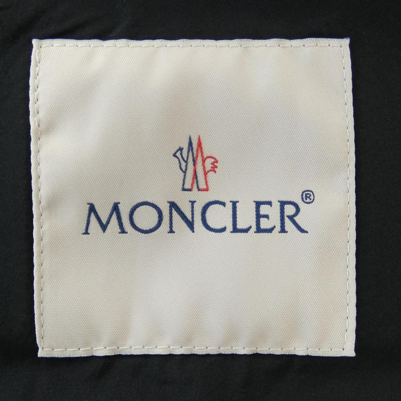 モンクレール MONCLER
