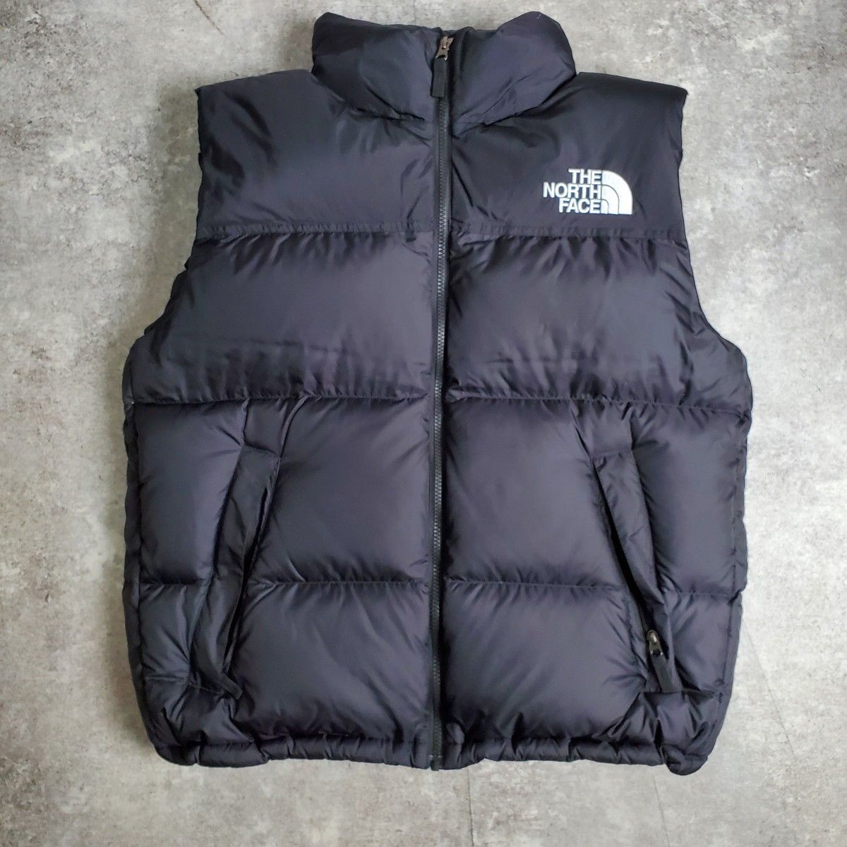 THE NORTH FACE ザノースフェイス ヌプシ ダウンベスト ND92232 ブラック メンズ L ゴールドウィン ロゴ刺繍