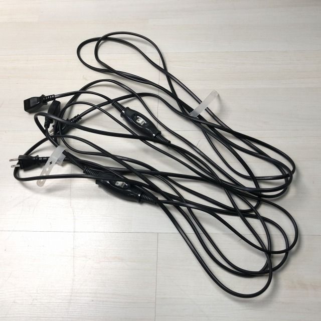 モデルハウス展示品 ハラコ カウレザー フェザー入り クッション