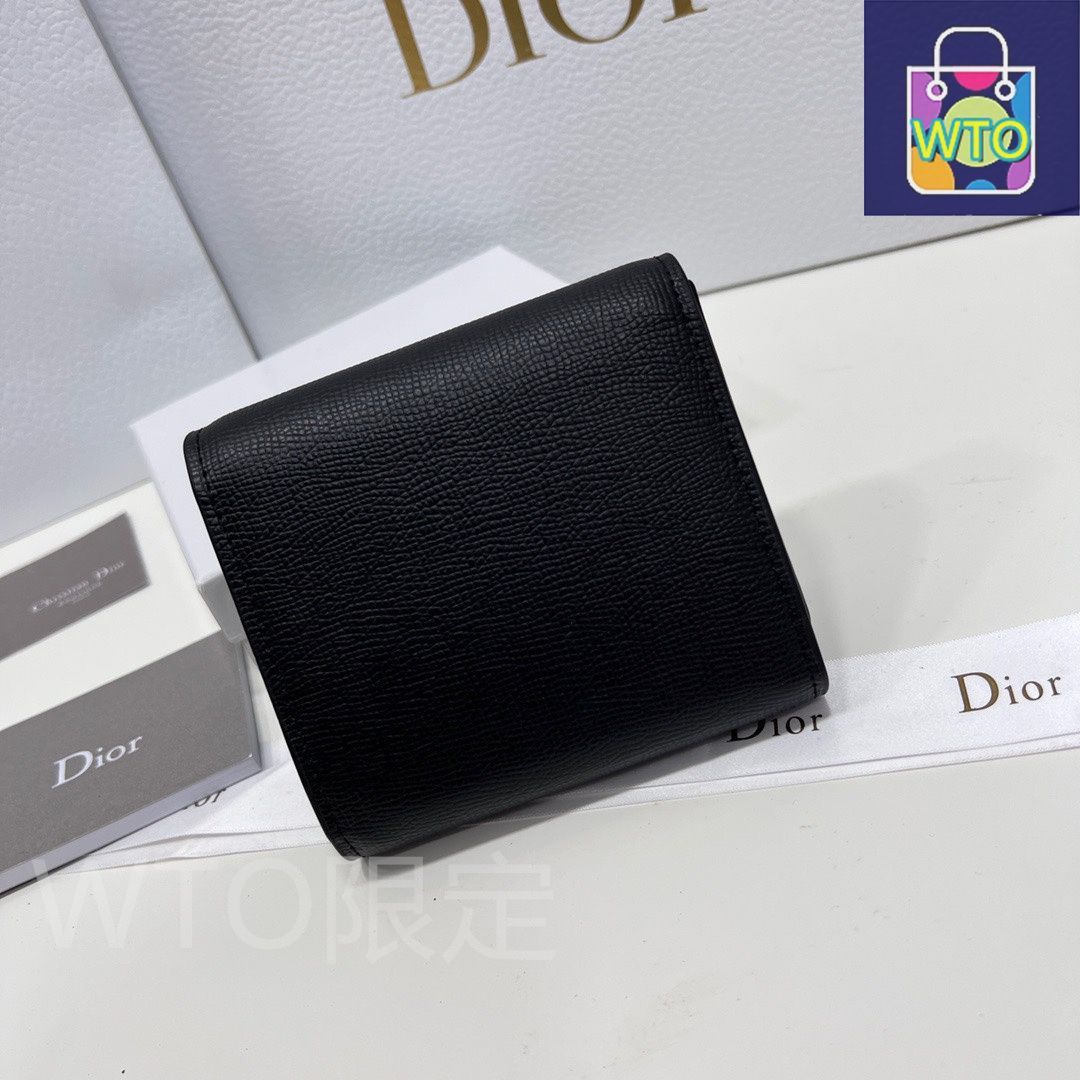 DIOR ディオール　希少　新品未使用　プレート2枚組 今日WTO】Dior ディオール カードケースシリーズ 頭層牛皮製で多