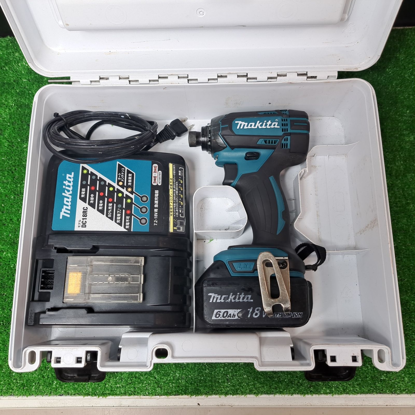 ☆マキタ☆ 未使用 18v 6.0Ah 充電式インパクトドライバ 限定色 TD171DGXAG ＼本日クーポン利用で800円OFF！／純正品 makita マキタ 18V