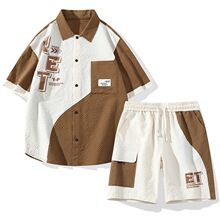 スポーツウェア ファッショナブル