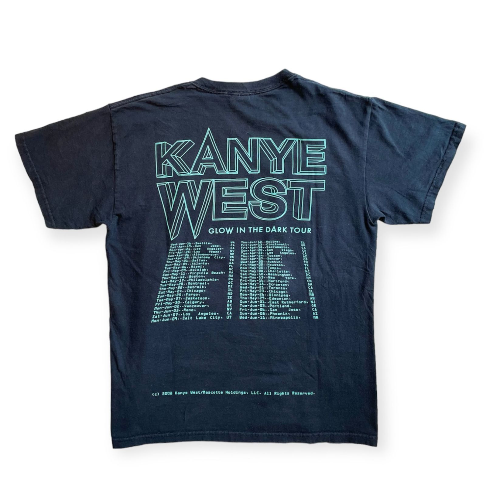 【古着】レア！　00's　カニエ・ウェスト　ツアーTシャツ　ブラック　(Kanye West Tour T-Shirt)　ビンテージ　ヴィンテージ　 ツアーT　バンドT　ライブT　アーティスト　RapTEE　ラップ　Ye　イェ