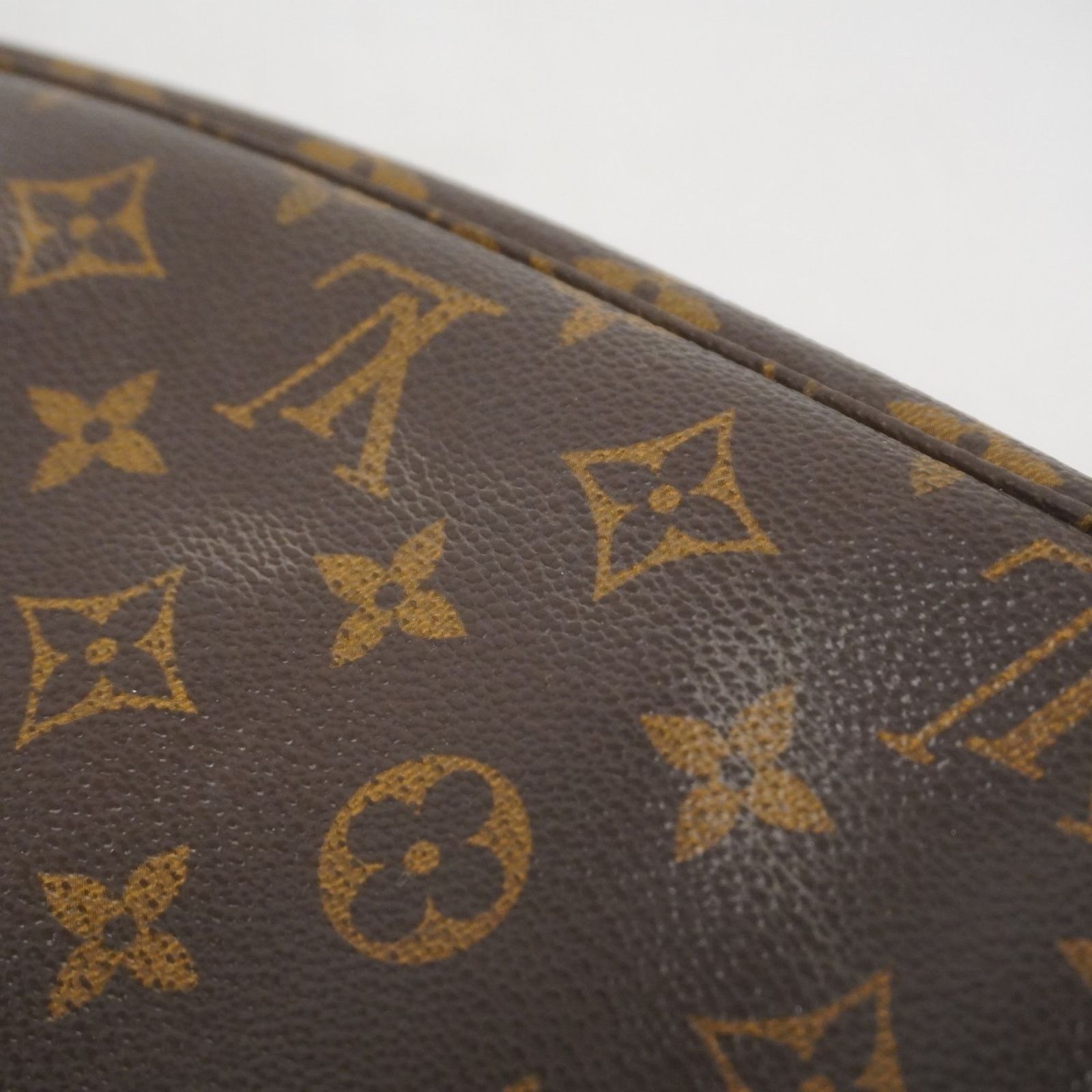 ルイヴィトンポーチモノグラム ルイ・ヴィトン(Louis Vuitton) ルイ・ヴィトン ポーチ