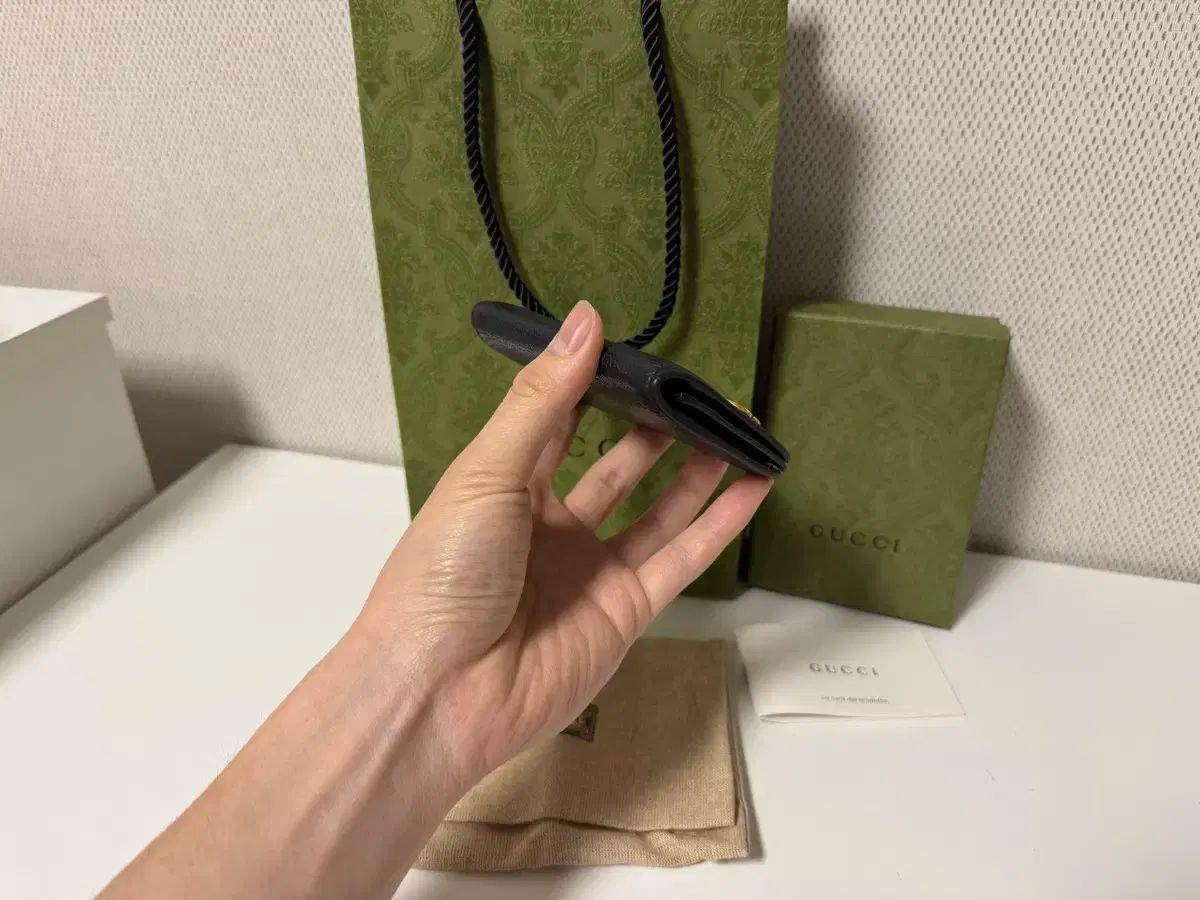 グッチ gg