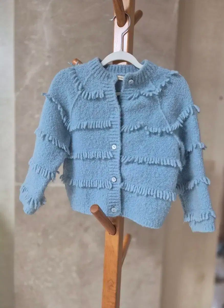 the CASHMERE キッズ カーディガン 100 大きく出てきます