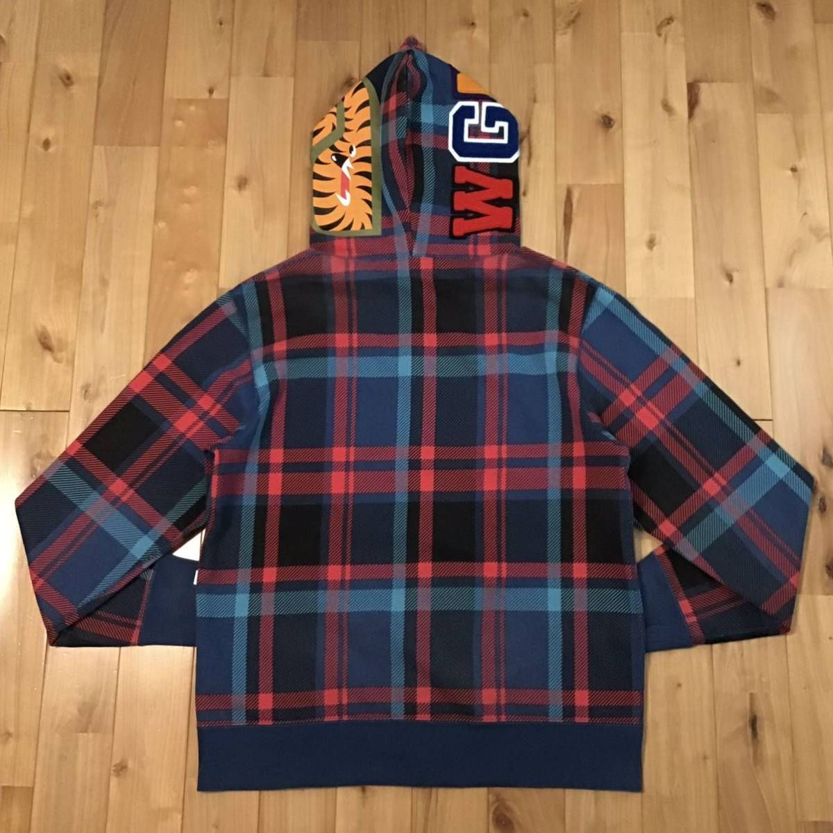 チェック シャーク パーカー Lサイズ check shark full zip hoodie