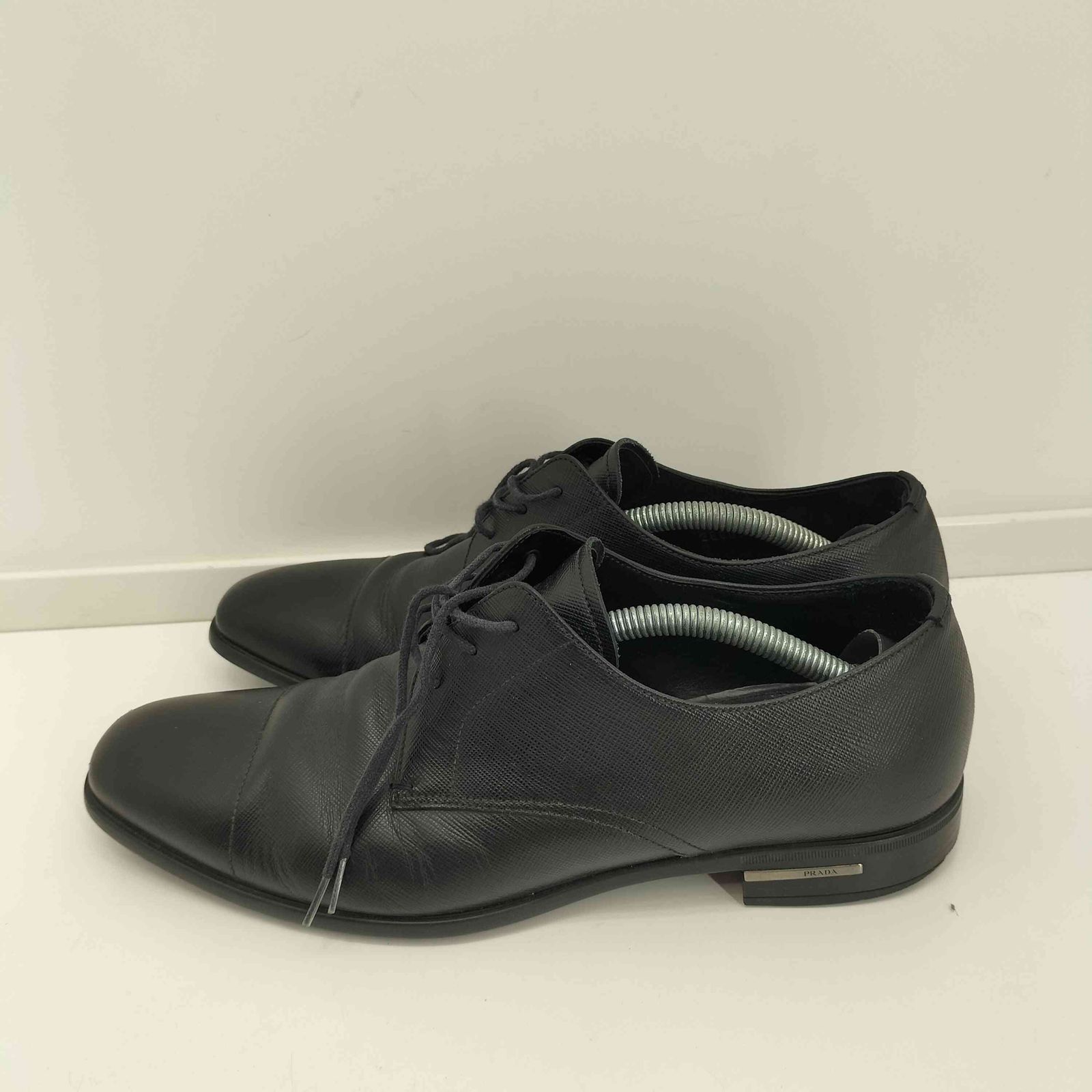 希少】PRADA スタッズ レザーシューズ 7 1/2 芸能人着用 希少