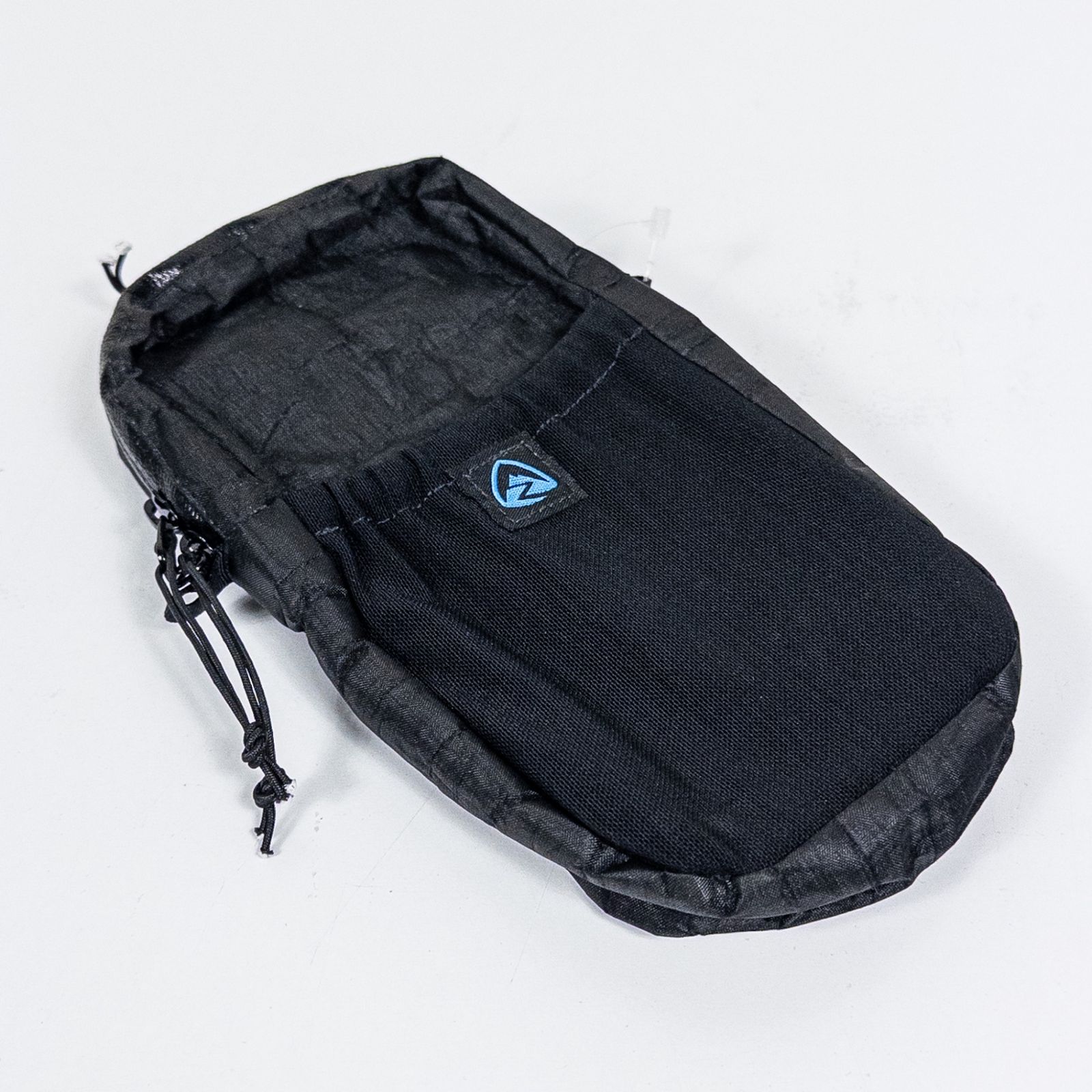 OneSize ブラック系 Zpacks ゼットパックス ショルダーポーチ ウィズ ジッパー Shoulder Pouch w| Zipper 生産終了モデル 入手困難 バッグ ストレージ 外付けポーチ DCF ダイニーマ コ