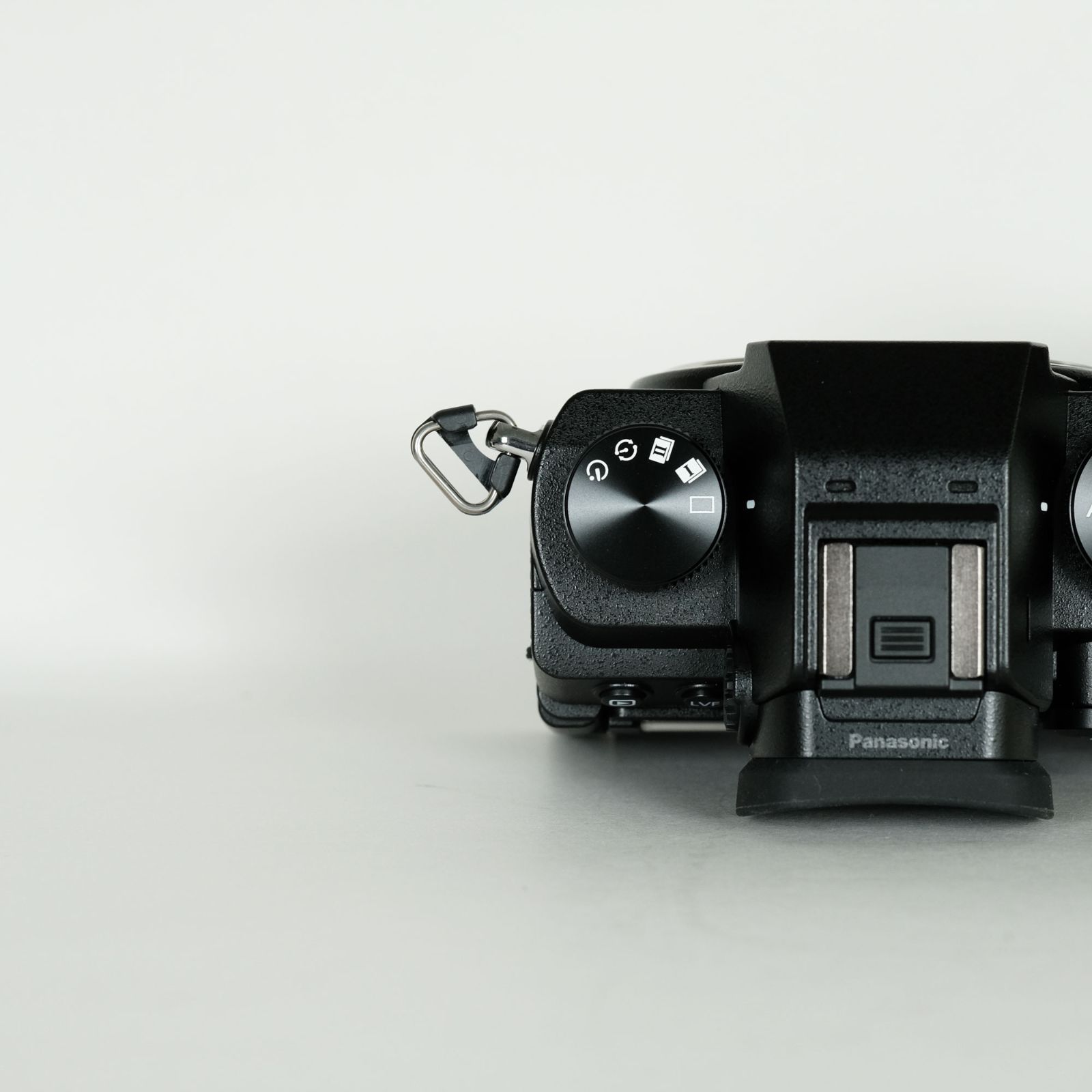 美品】LUMIX DC-S5 ボディ Panasonic LUMIX S5 美品 LUMIX DC-S5