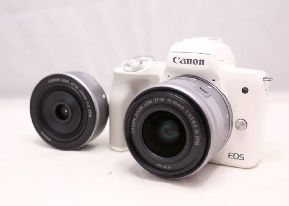 ☆美品【Canon】EOS Kiss M + 15-45mm + 22mm Amazon | Canon ミラーレス一眼カメラ EOS Kiss M 標準ズーム
