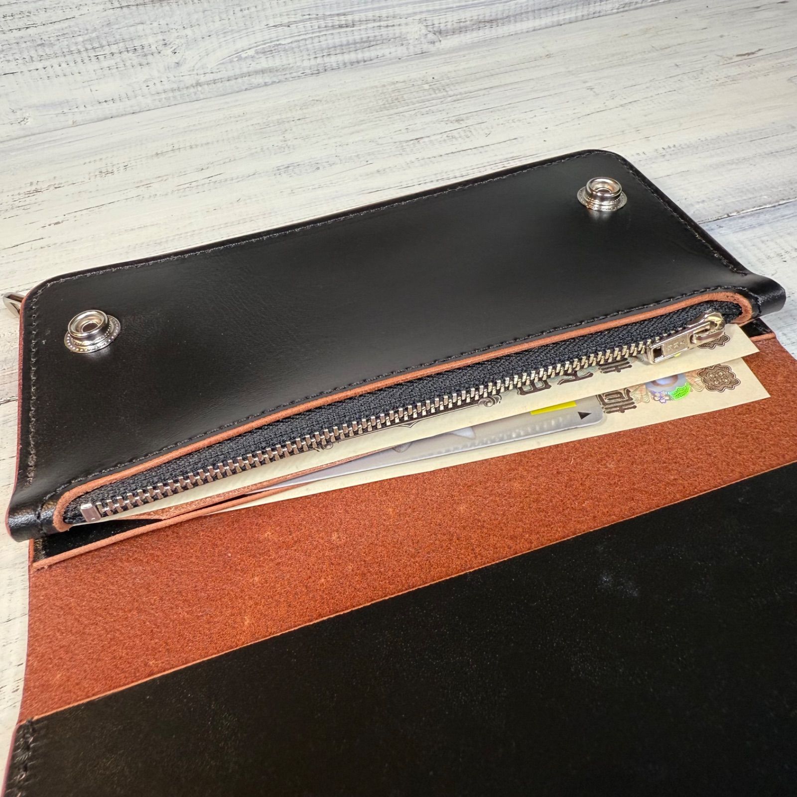 【トラッカーウォレット ロング】2層 ブラック 北米 茶芯 シルバー YKK トラッカーウォレット ロング】2層 ブラック 北米 茶芯 シルバー