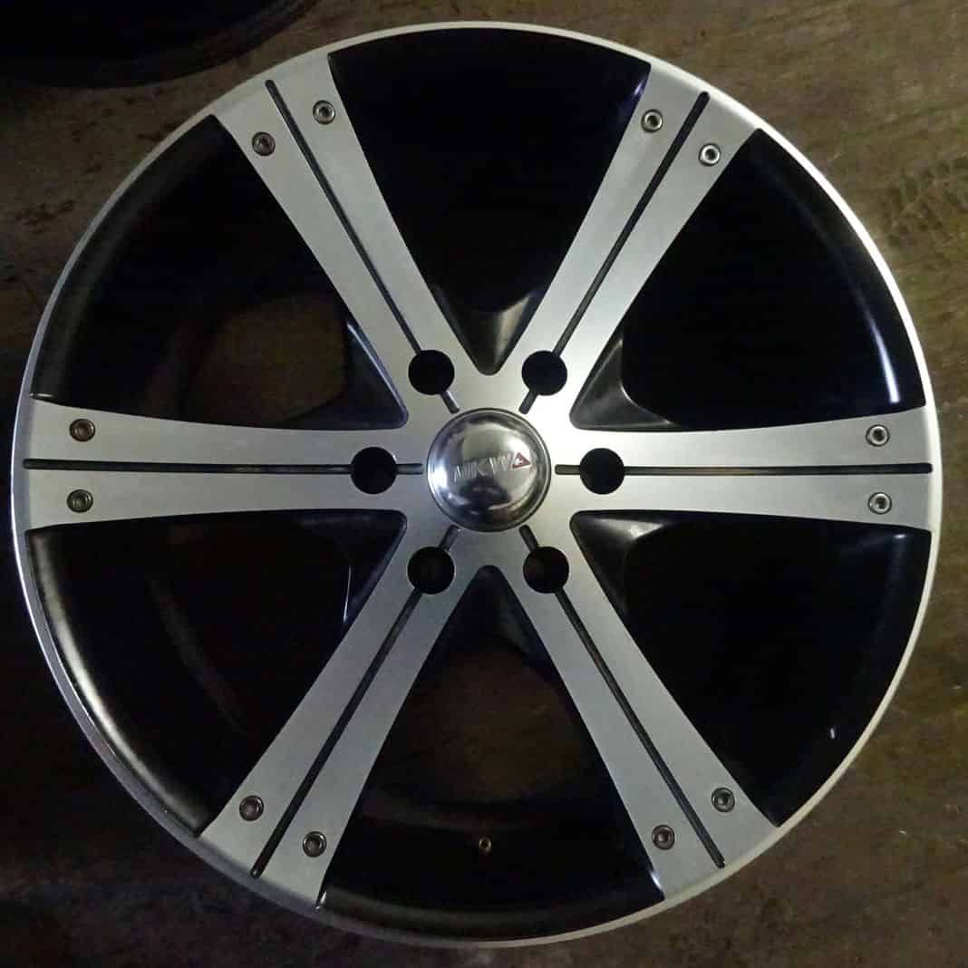 MKW ホイール 139.7 8j オフセット-20
