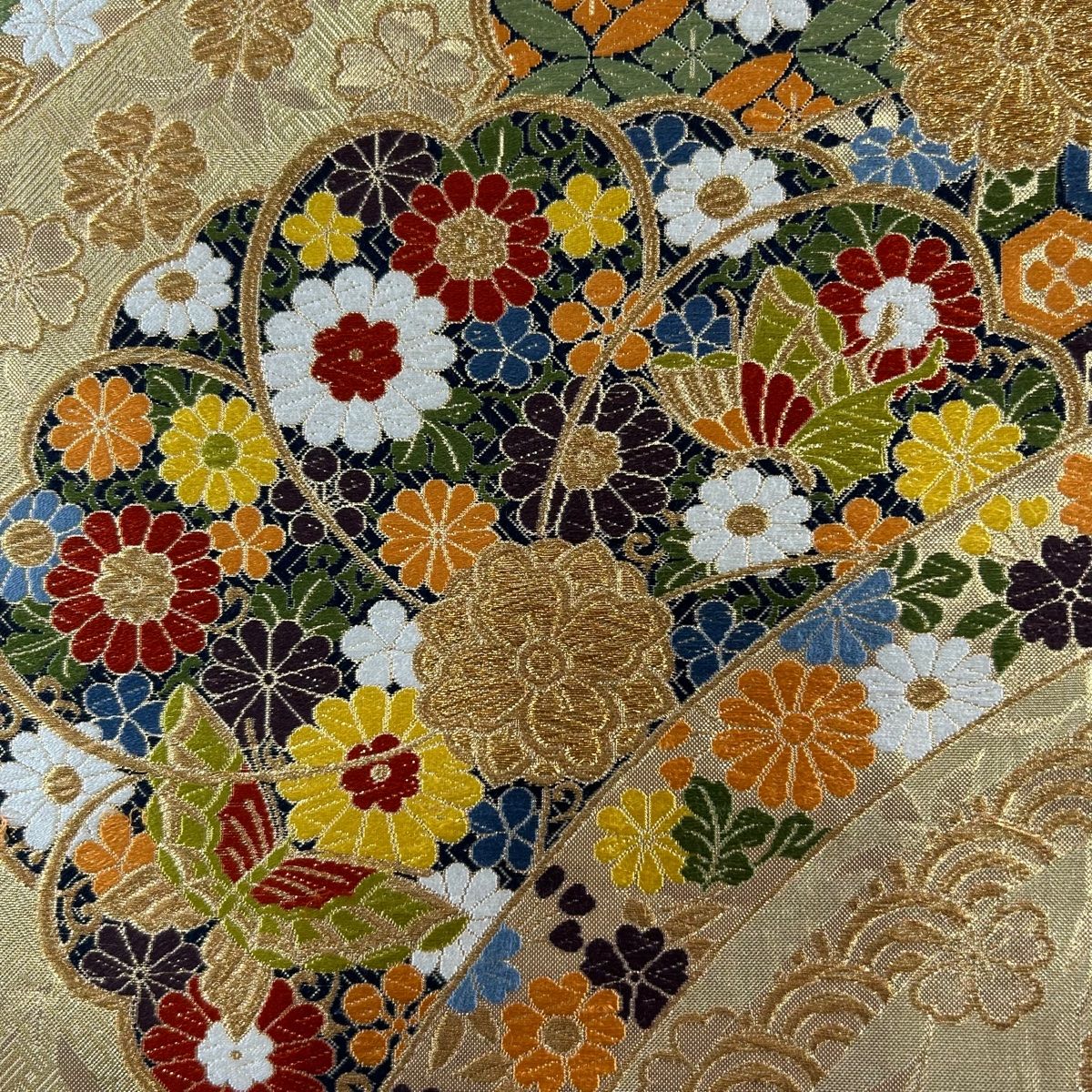 袋帯 名品 能匠錦 振袖向き 桜 蝶 金糸 箔 金色 六通 正絹