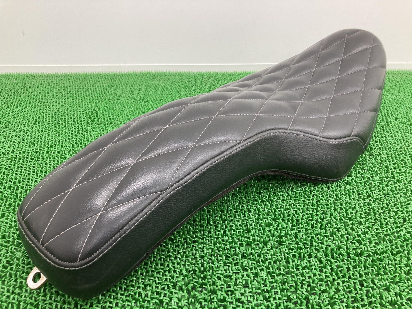 イージーライダース製XL883 XL1200 シート 社外 バイク 部品