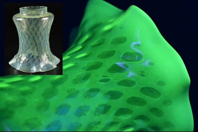 蔵A5501a 電笠 ランプシェード ウランガラス