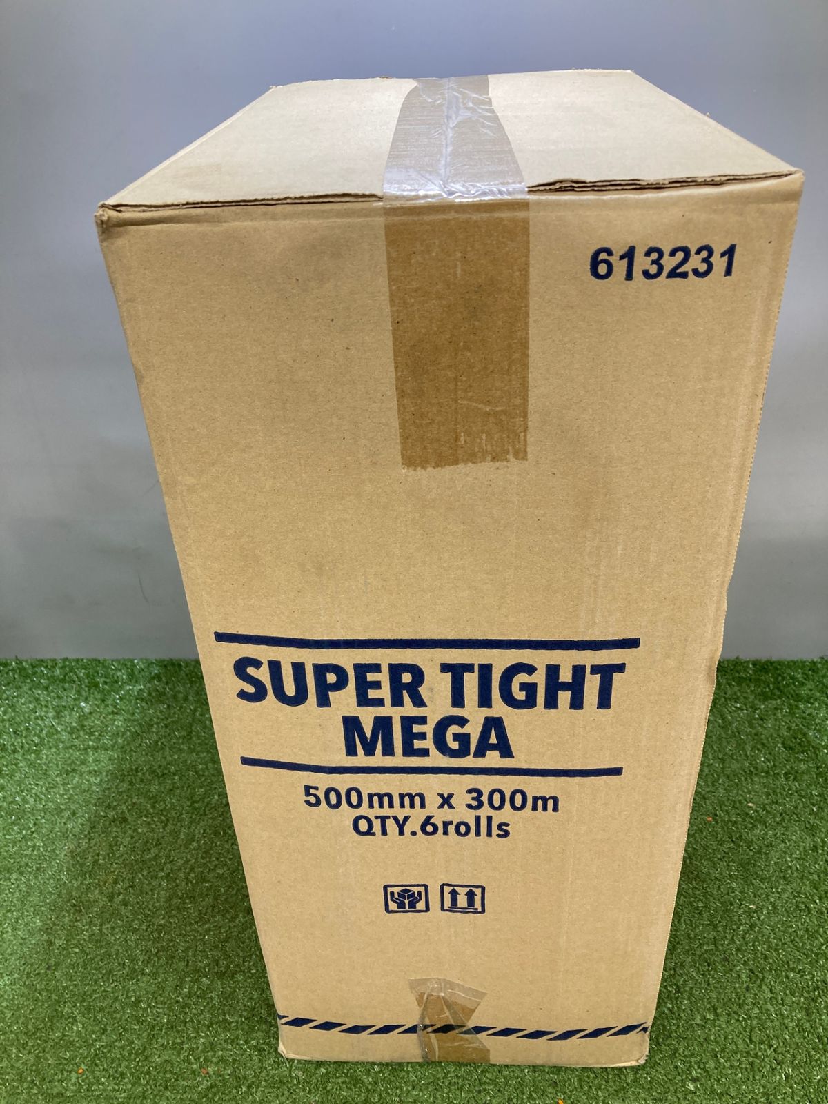 未使用品】【0921】☆日本梱包資材 ストレッチフィルム SUPER TIGHT MEGA 500mm×300m 6rolls  ITHRADUJGM1S - メルカリ