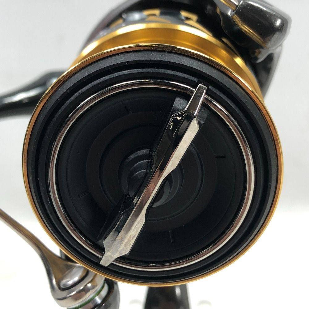 ΣΣSHIMANO