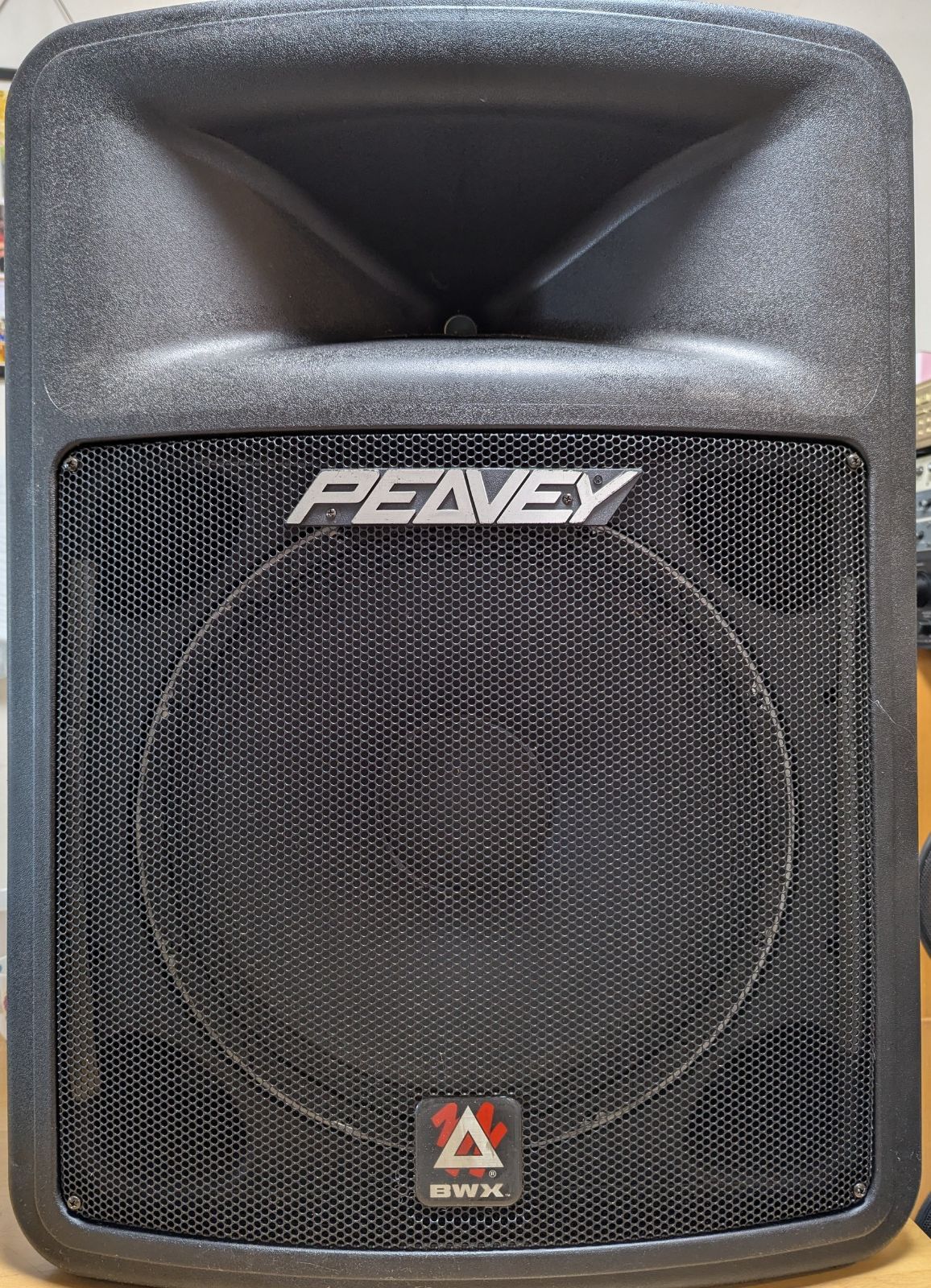 PEAVEY IMPULSE 1015 大型スピーカー 単品 2000W 8Ω 元 き
