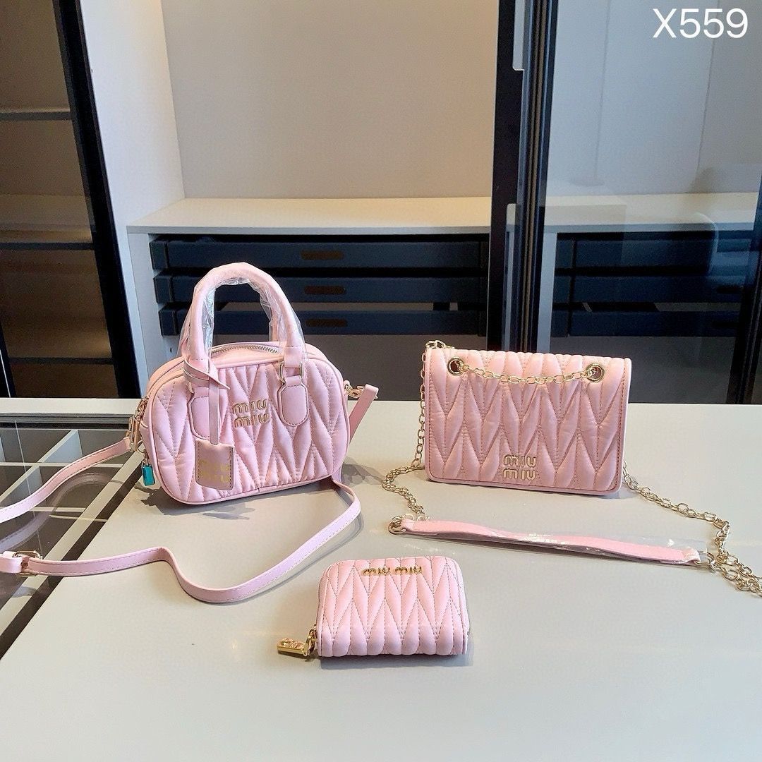 今日特価】Miu Miu シリーズセットバッグ, トートバッグ