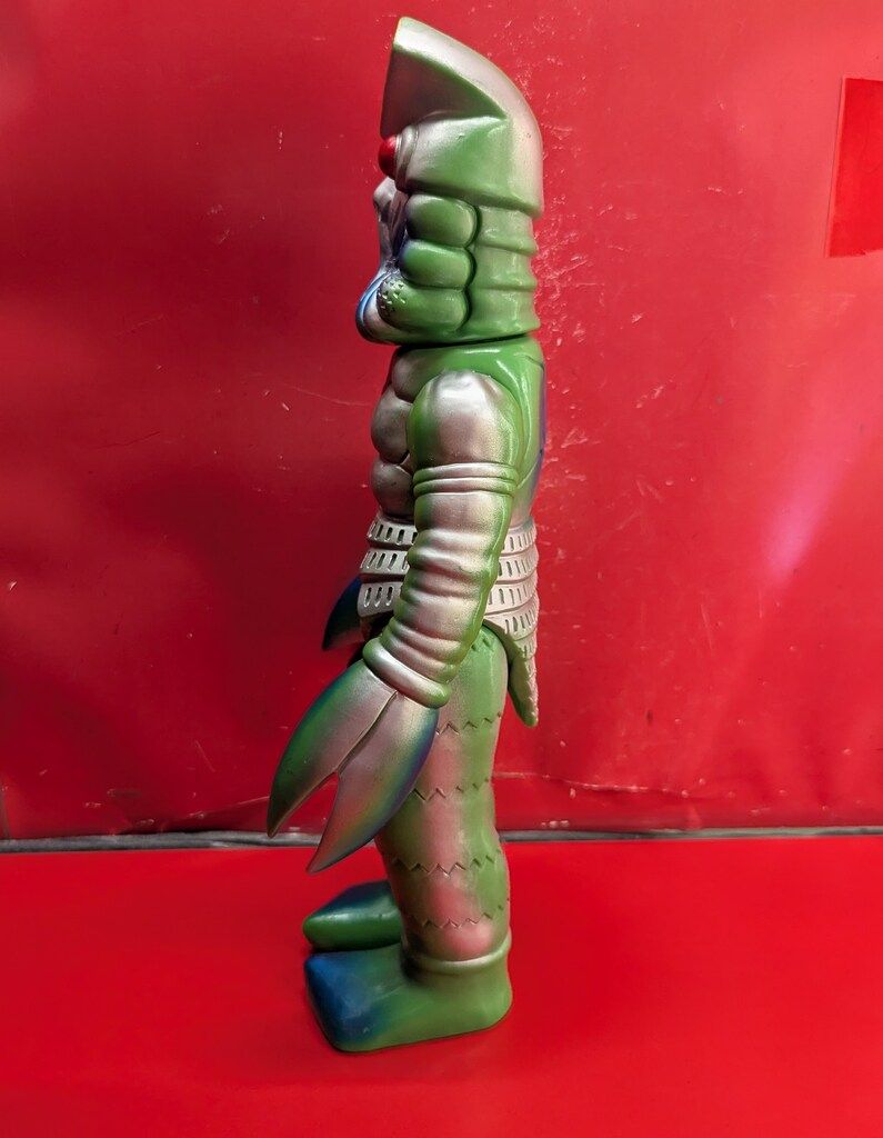 補修有り』ブルマァク 限定復刻版 ジャイアントバルタン星人 37