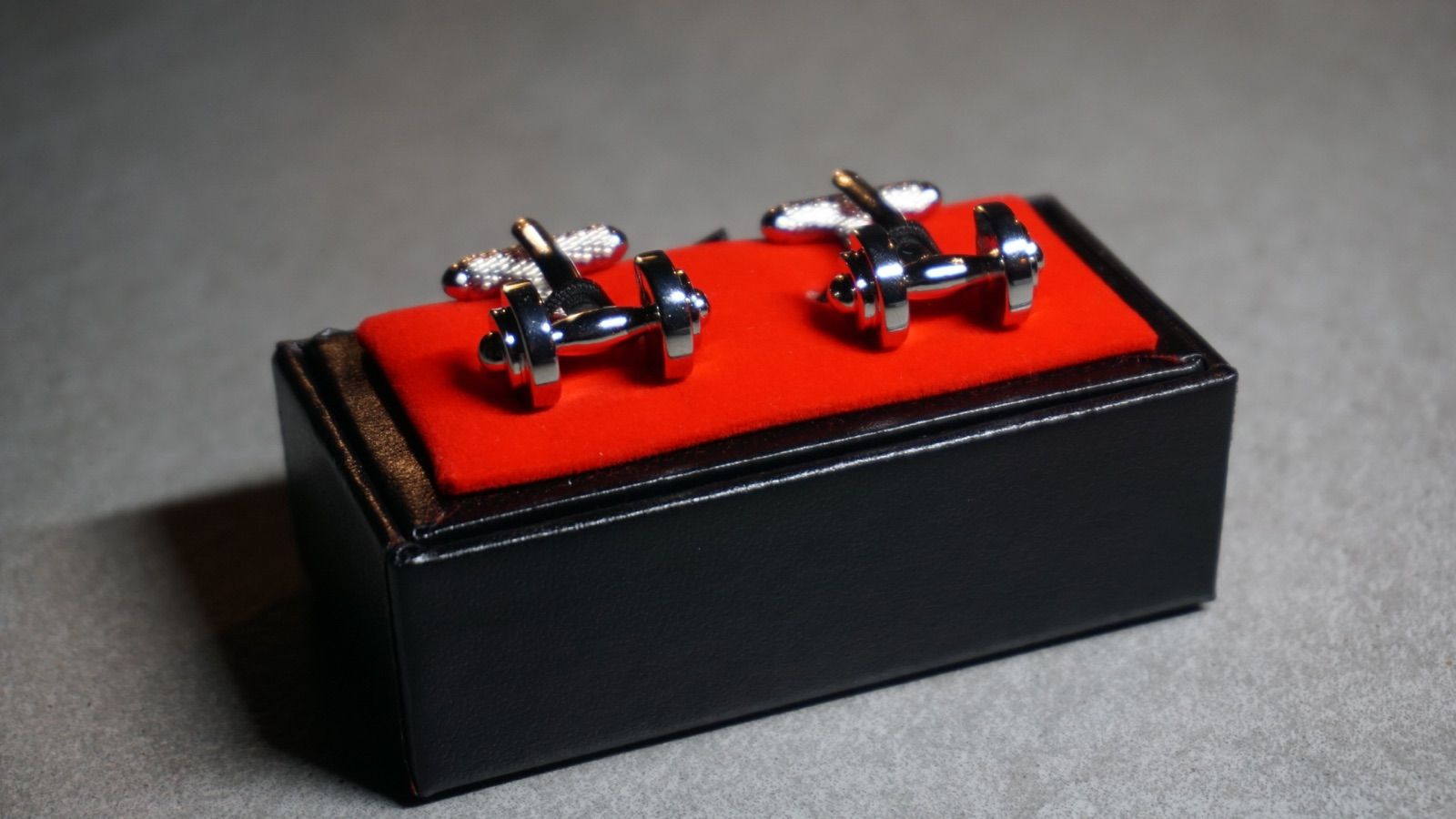 ダンベルカフス 美品 TIFFANY ダンベル カフス カフリンクス J256002