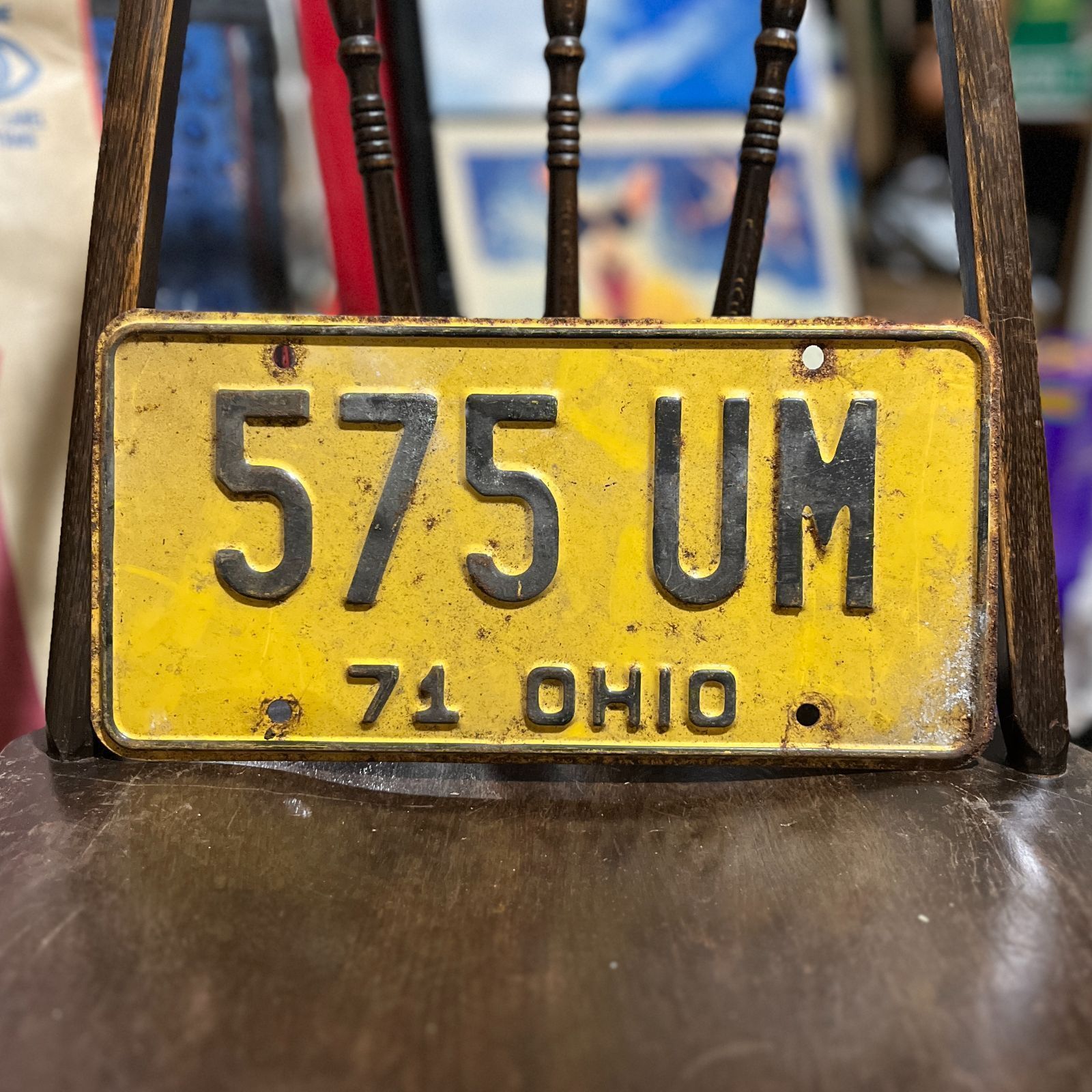 ナンバープレート / 看板】1971年製  ビンテージ ライセンスプレート  オハイオ州 エンボス イエロー / ブラック - メルカリ