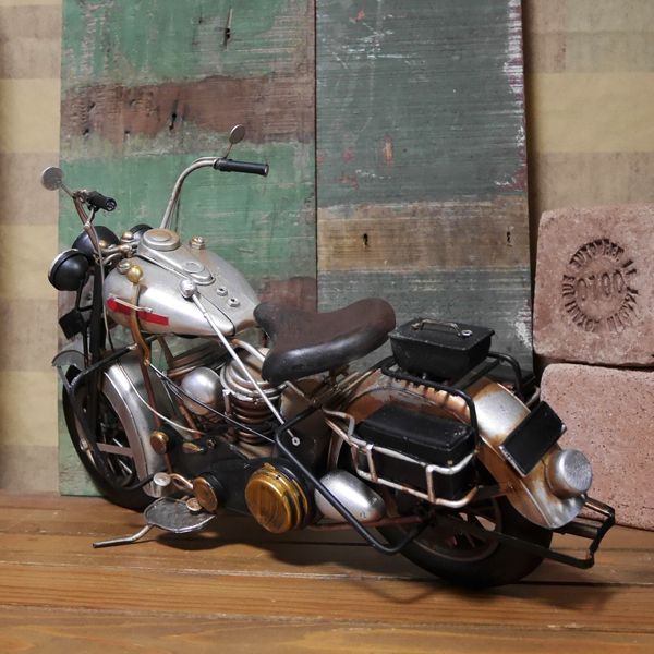 楽天市場】ブリキのおもちゃ Vintage Motorcycle バイク 置物