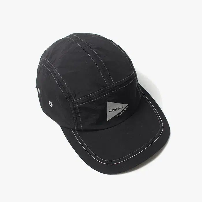 新品未使用！GRAMICCI x and wander HAT UNISEX ZigZag Stitch Hat x and wander - Black | UP THERE