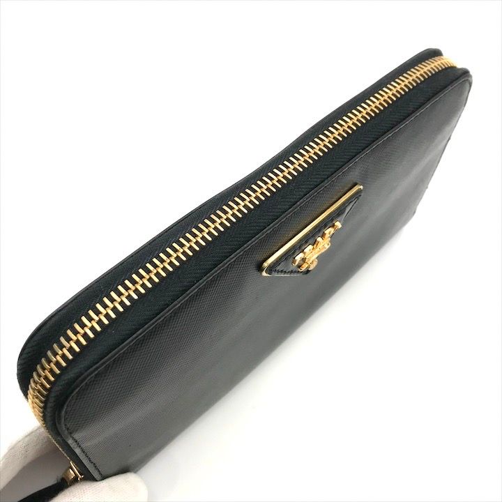 良品 PRADA プラダ ビッグロゴ サフィアーノ ラウンドファスナー