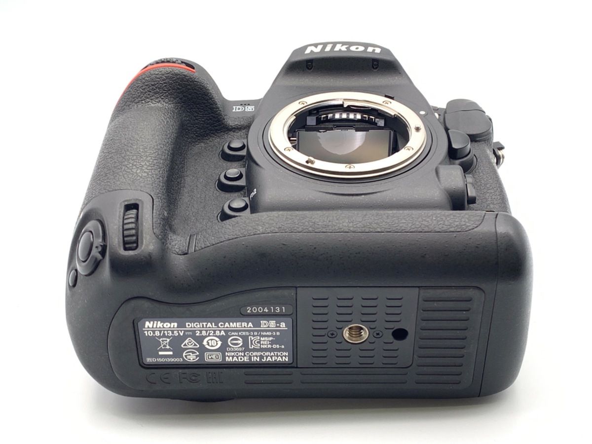 中古美品　ニコン D5 XQD-Type 保証付き