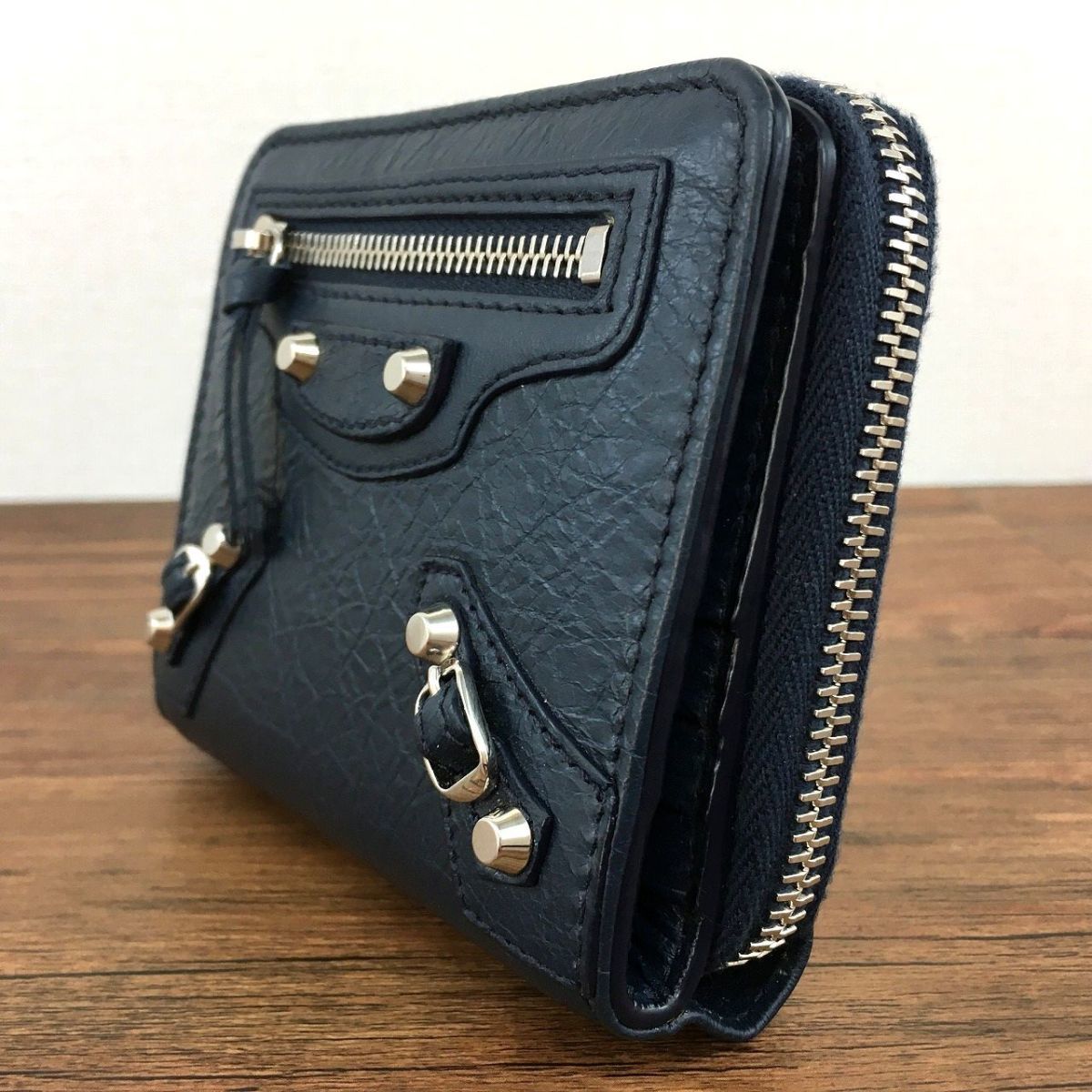 未使用品 BALENCIAGA コンパクトウォレット 330 | cprc.org.au