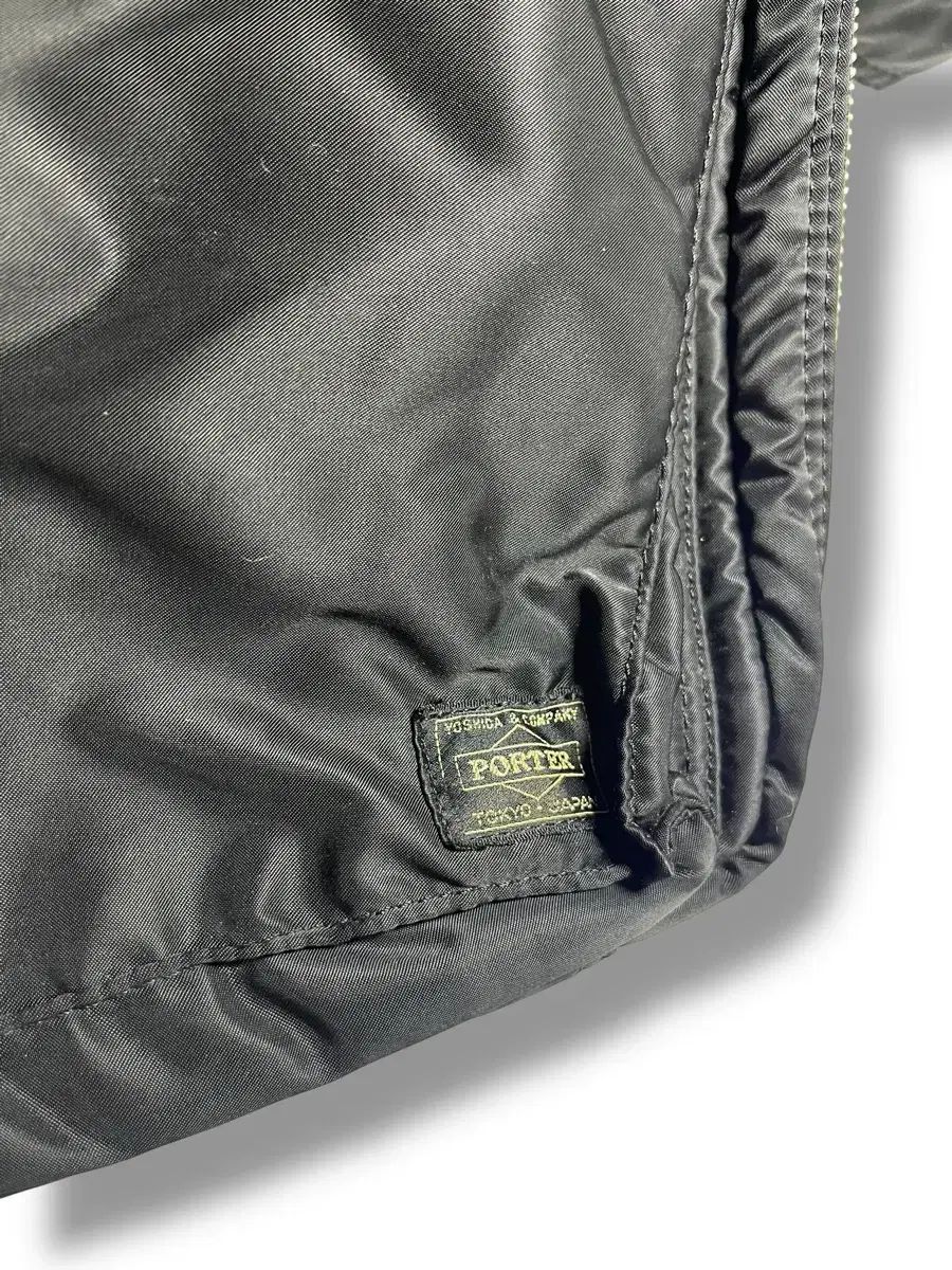 ✨美品✨PORTER TANKER ポーター タンカー ショルダーバッグ XL TANKER(タンカー) SHOULDER BAG(L) | 吉田カバンホームページ