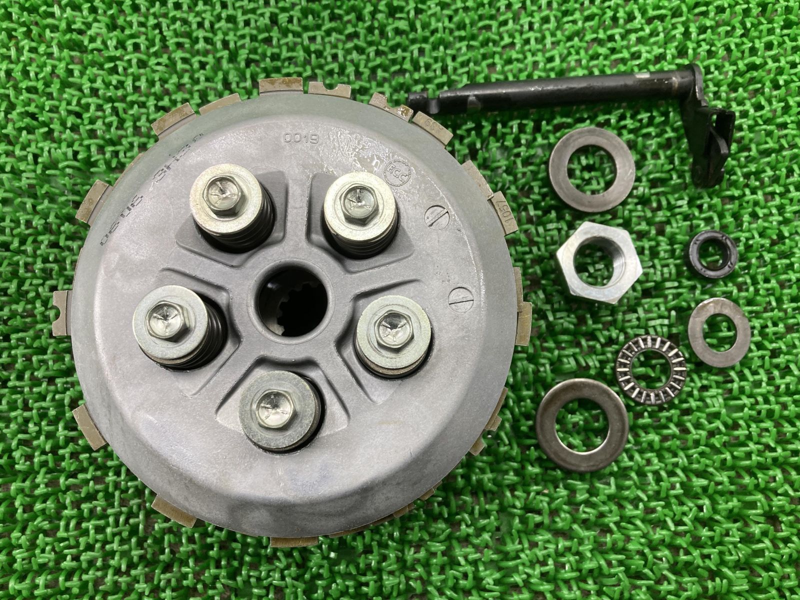 未使用品 セロー225用？ クラッチハウジング