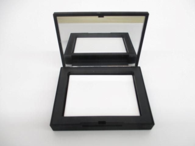 残9割 コスメ NARS ライトリフレクティング セッティングパウダー