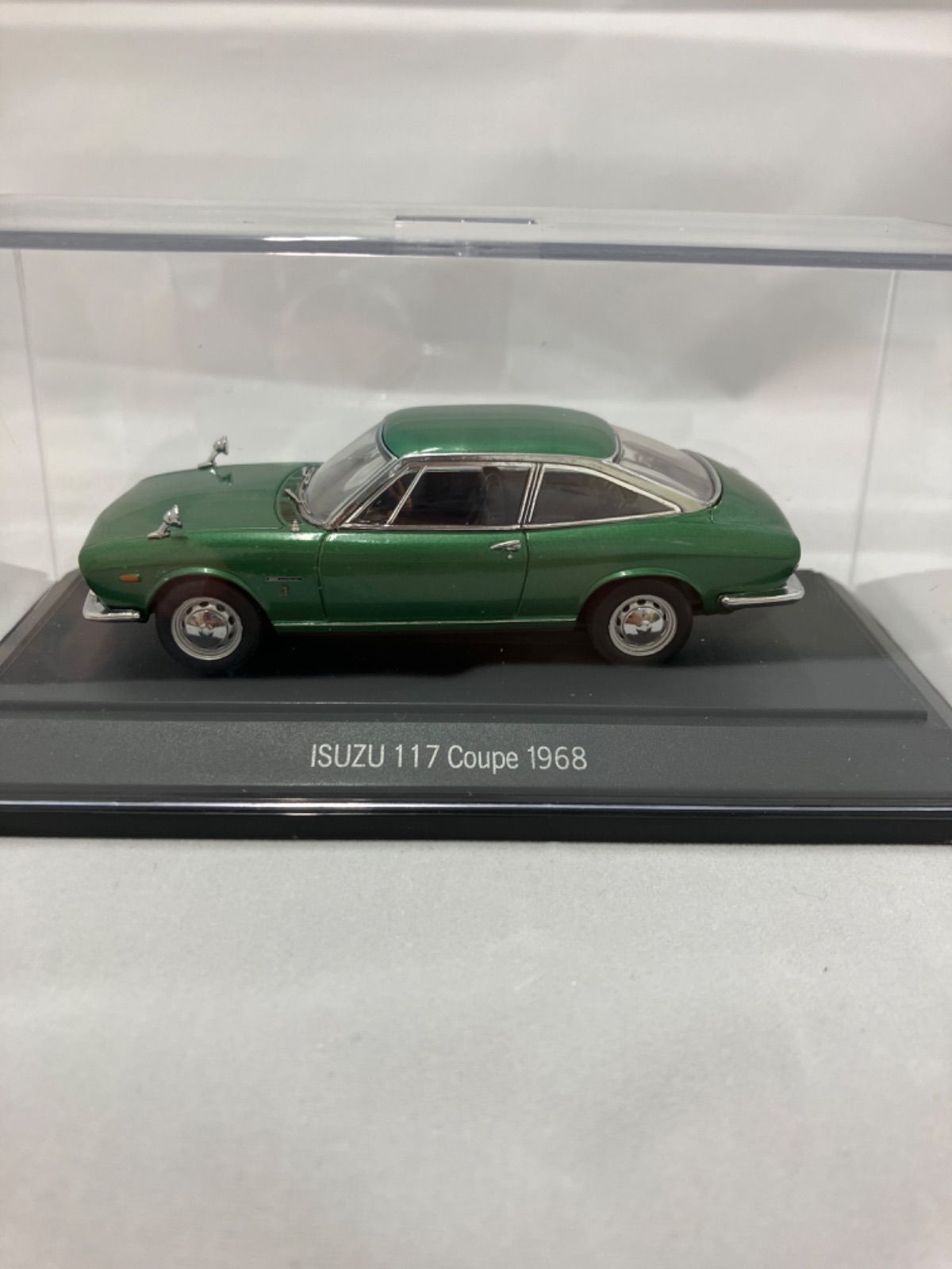 エブロ いすゞ 117クーペ グリーンメタリック 1/43サイズ - メルカリ