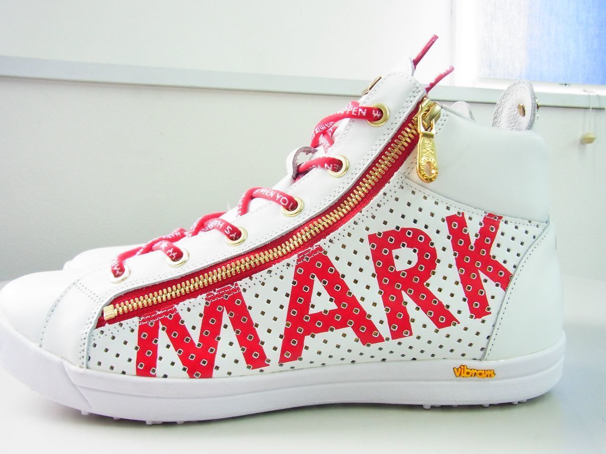 MARK&LONA Encore Zip High-cut Sneaker